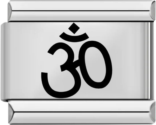 Om ॐ, on Silver - om on silver.png