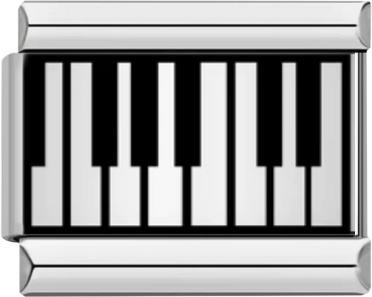 Piano, on Silver - piano on silver.png