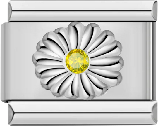 Silver Daisy with Yellow Stone Heart - silver daisy with yellow stone heart.png