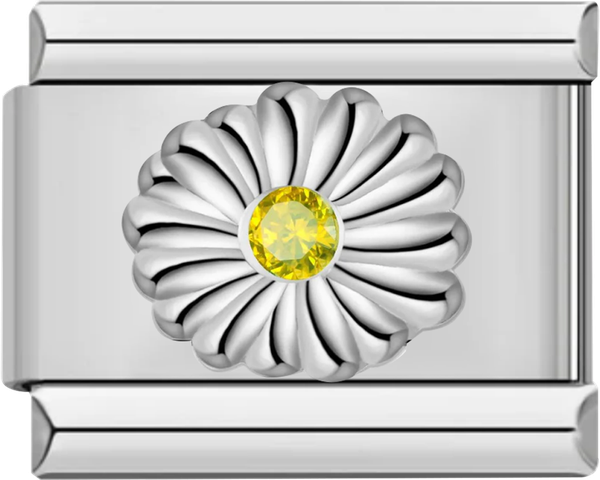 Silver Daisy with Yellow Stone Heart - silver daisy with yellow stone heart.png